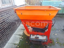 Online aukce:   DEXWAL 380/550 ROZMETADLO ZÁVĚSNÉ