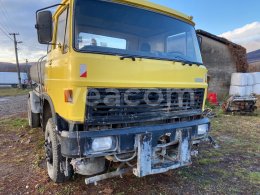 Online aukce: KAROSA  SA 8 - L 110