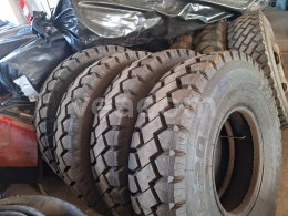 Online aukce:   SADA PNEU I S DUŠÍ NA TATRA R20