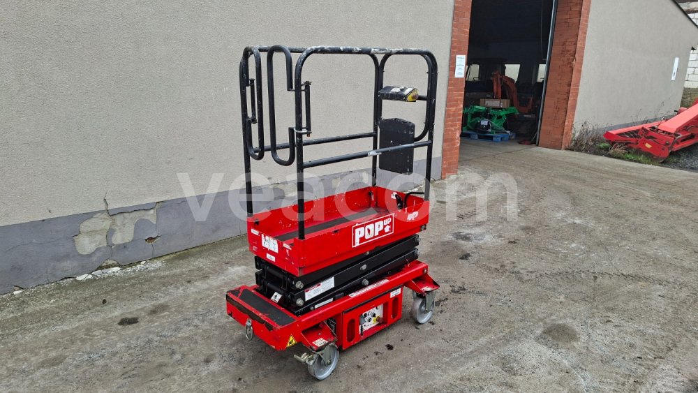 Online auction:  POP UP IQ PRO 10