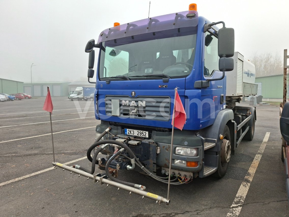 Online aukce: MAN  TGM 18.240 4X2 BB + KOBIT