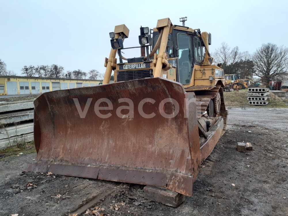 Online aukce:  Caterpillar D6R XL