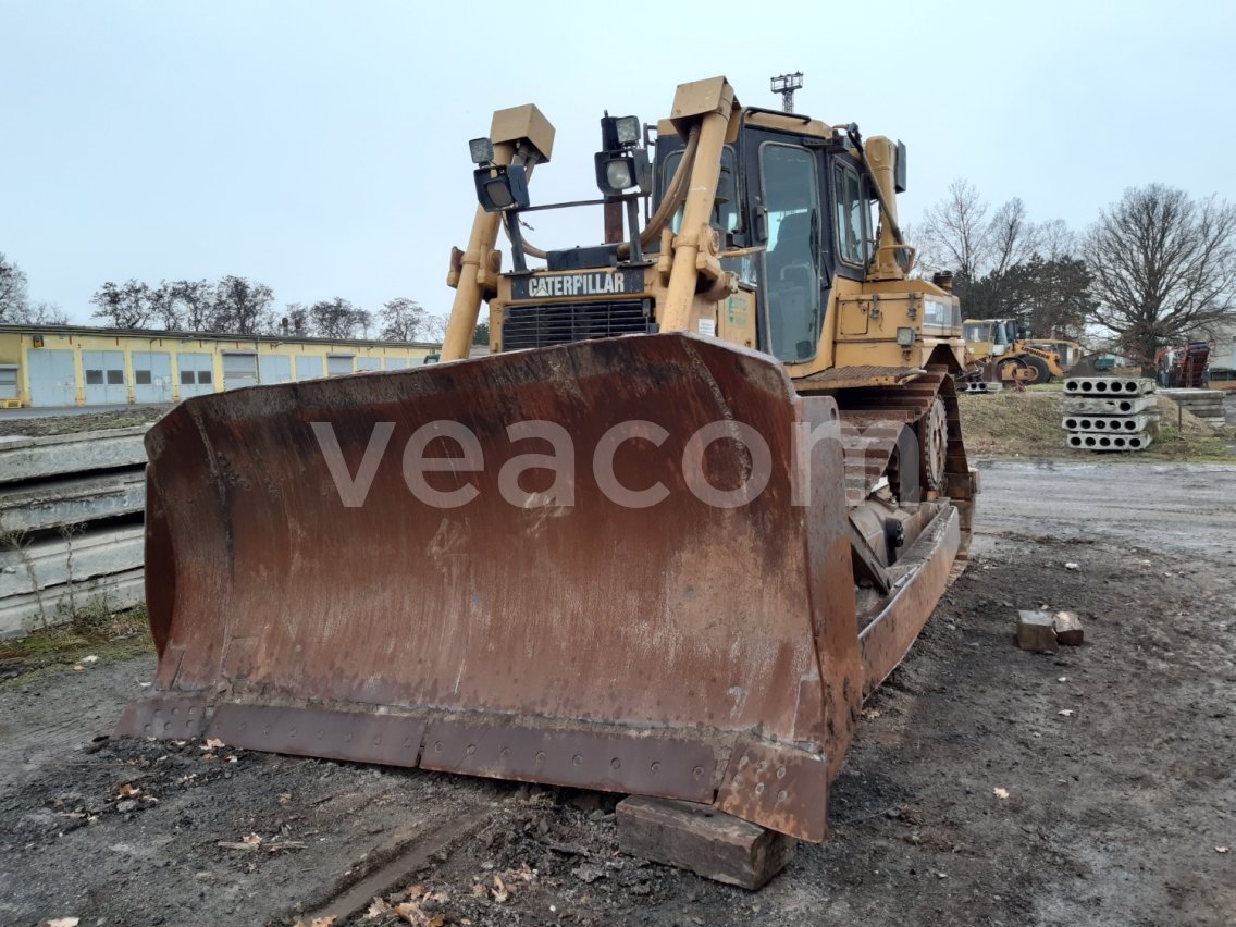 Online aukce:   Caterpillar D6R XL