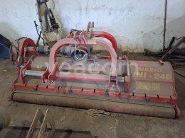 Online aukce: AGROSTROJ  UNI 240