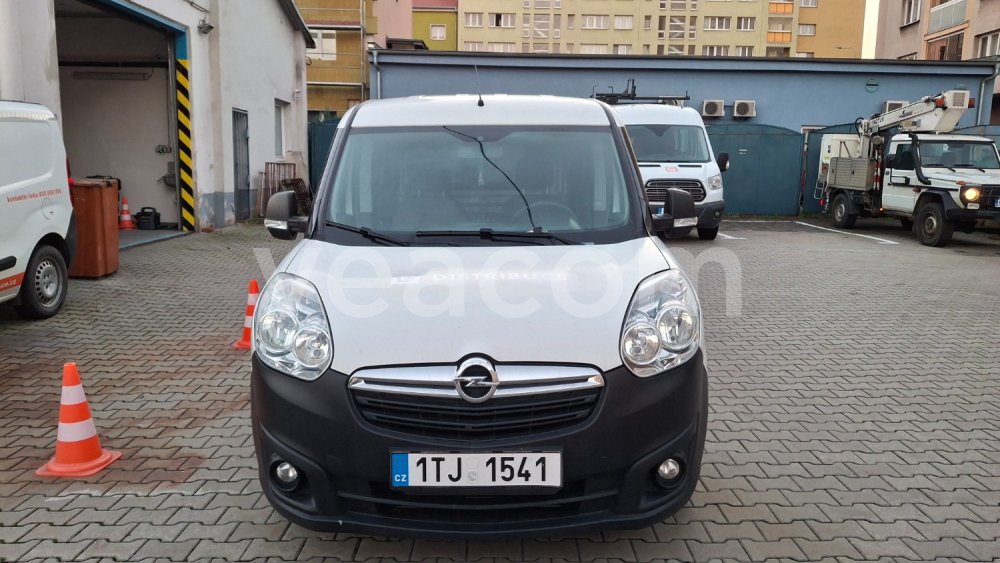 Online auction: OPEL  COMBO VAN