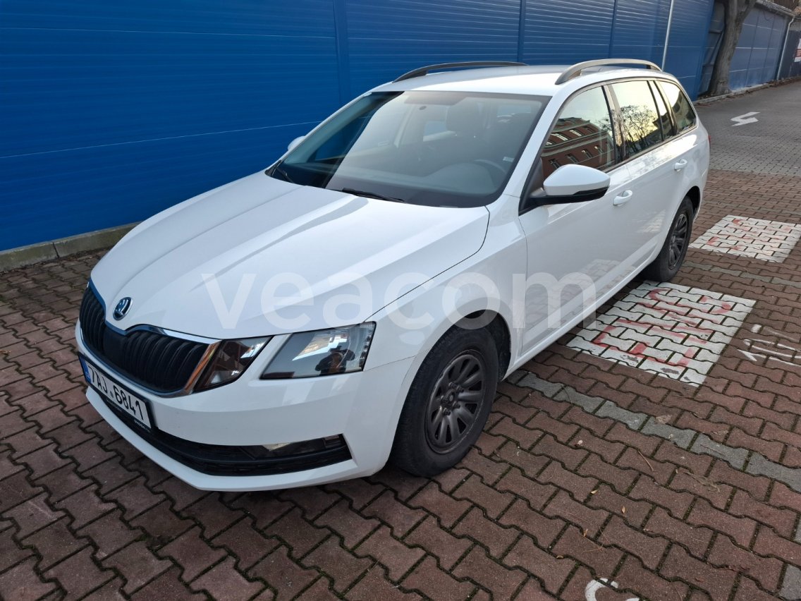 Online aukce: ŠKODA  OCTAVIA