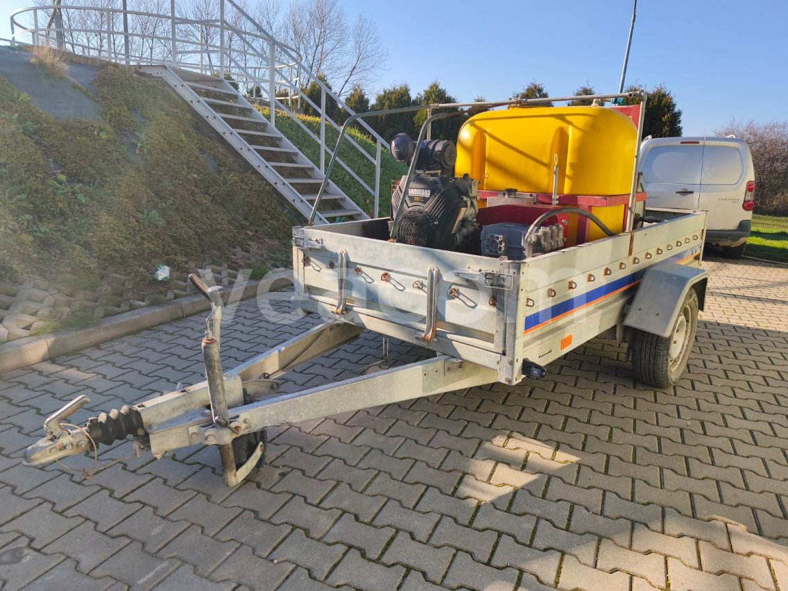 Online aukce:   NIEWIADÓW B1300