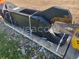 Online aukce:   NŮŽKY NA ŽELEZO S ROTÁTOREM YHA HS-600