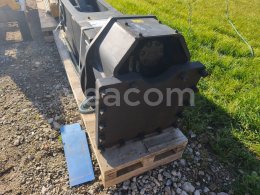 Online aukce:   NŮŽKY NA ŽELEZO S ROTÁTOREM YHA HS-600