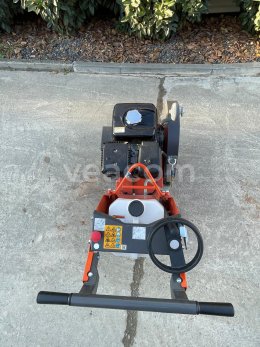 Online aukce: HUSQVARNA  FS400 LV