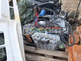 Online aukce:   VECTOR 1950 MT