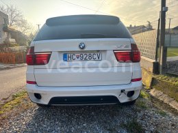 Online aukce: BMW X5 