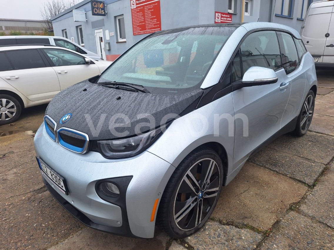 Online aukce: BMW  I3
