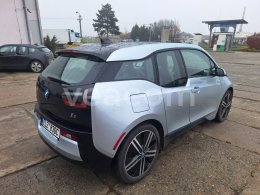 Online aukce: BMW  I3