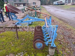 Online auction:   NESENÝ KOTOUČOVÝ PODŘEZÁVAČ KOŘENŮ