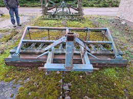 Online auction:   NESENÝ LUČNÍ SMYK 220 CM