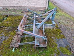 Online auction:   NESENÝ LUČNÍ SMYK 220 CM