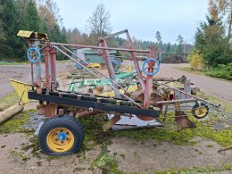Online auction:   VLEČENÝ VYZVEDÁVAČ SAZENIC PLANTL
