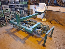 Online auction:   NESENÝ 7-MI ŘÁDKOVÝ SECÍ STROJ NA VĚTŠÍ SEMENA