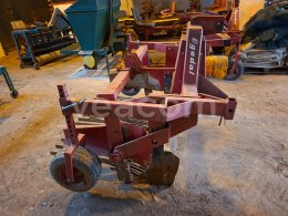 Online auction:   POLONESENÝ VIBRAČNÍ VYORÁVAČ SAZENIC EGEDAL