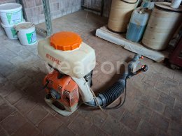 Online auction:   RUČNÍ MOTOROVÝ POSTŘIKOVAČ STIHL SR 430
