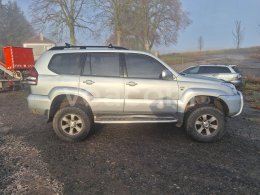 Online aukce: TOYOTA  LAND CRUISER 120 4X4