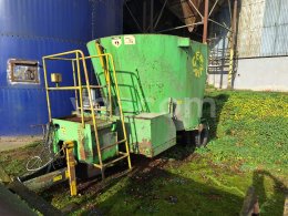 Online aukce:  KRMNÝ VŮZ CERNIN