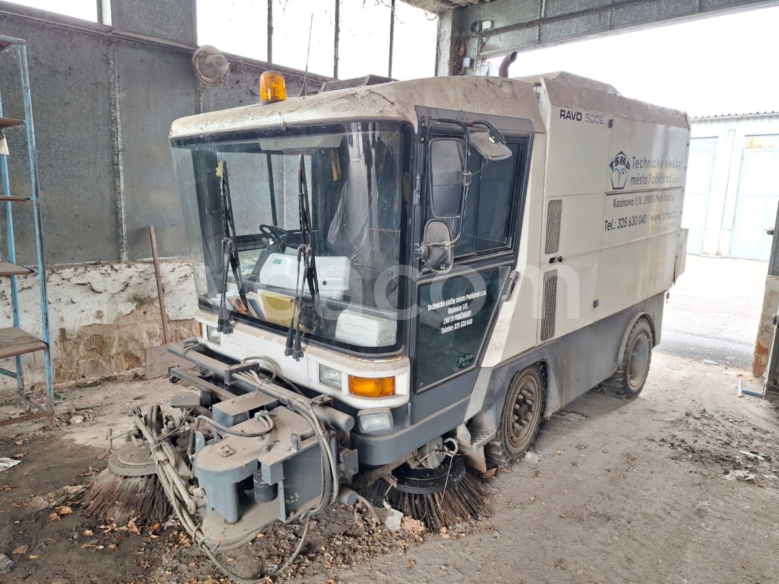 Online aukce: RAVO  5002 STH