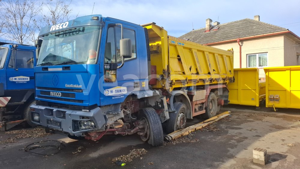 Online árverés: IVECO  EUROTRAKKER 440 8X4