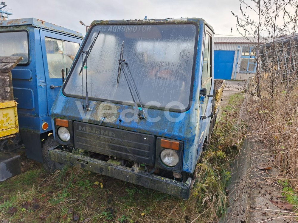 Online árverés: AGM  MAGMA