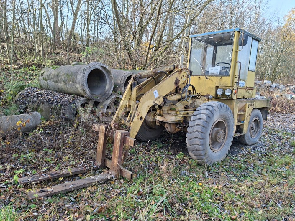 Online árverés: ZTS  UN 053