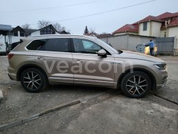 Online aukce: VOLKSWAGEN  TOUAREG 4X4