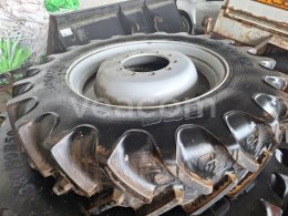 Online aukce:   KOLA NA TRAKTOR