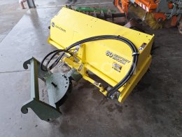 Online aukce: JOHN DEERE  60 BROOM