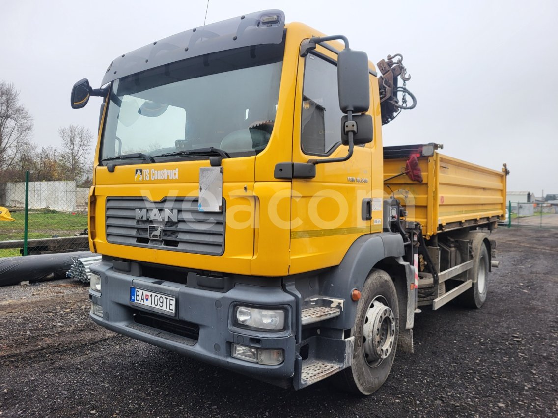 Інтернет-аукціон: MAN  TGM 18.240 4X2 + HR