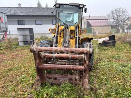 Online auction: VOLVO  L50B