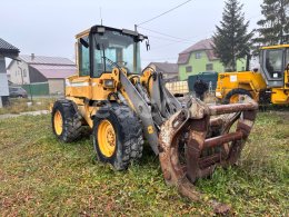 Online auction: VOLVO  L50B