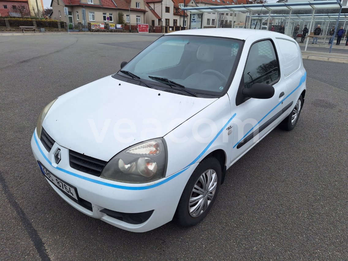 Online auction: RENAULT  CLIO VAN