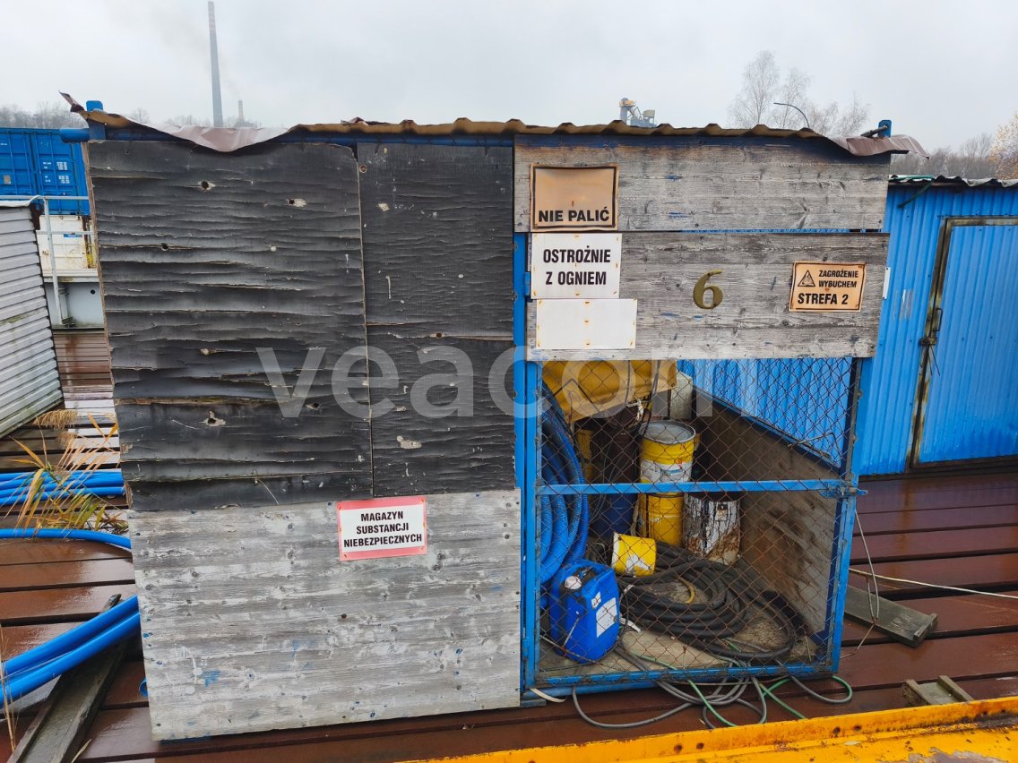 Online auction:   KONTEJNER - KOTEC