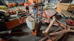 Online aukce:   SYPAČ LEHNER