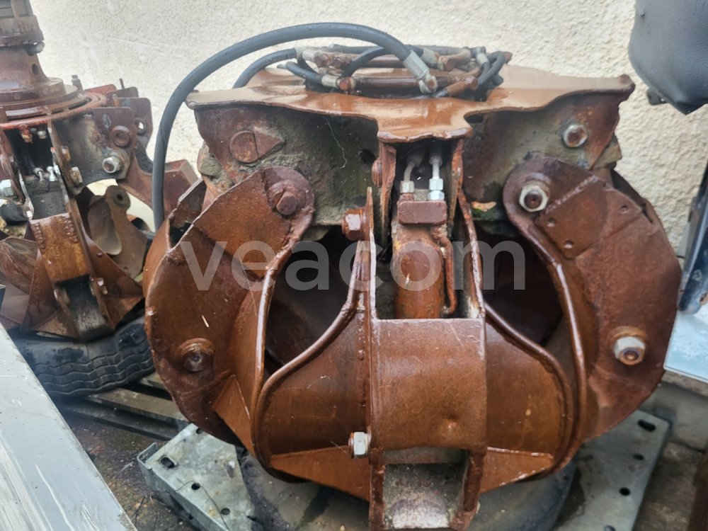 Online auction:  DRAPÁK NA ŠROT