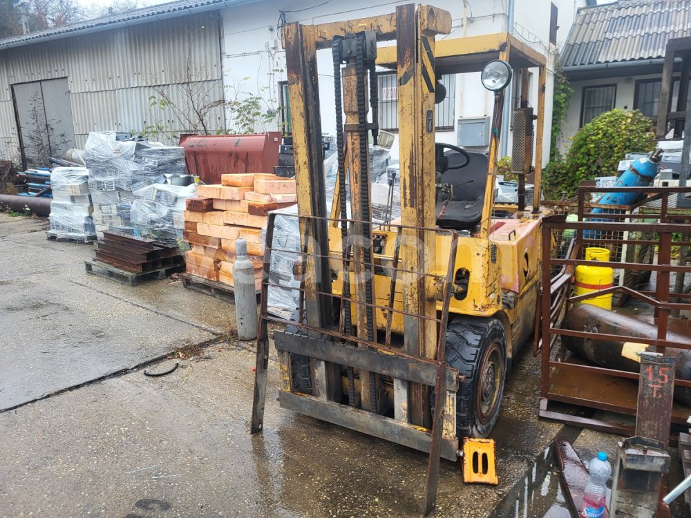 Online auction: BALKANCAR  DV1788.33.23