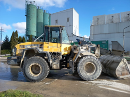Online aukce: KOMATSU  WA 200-6