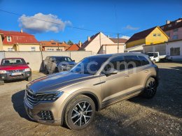 Online aukce: VOLKSWAGEN  TOUAREG 4X4