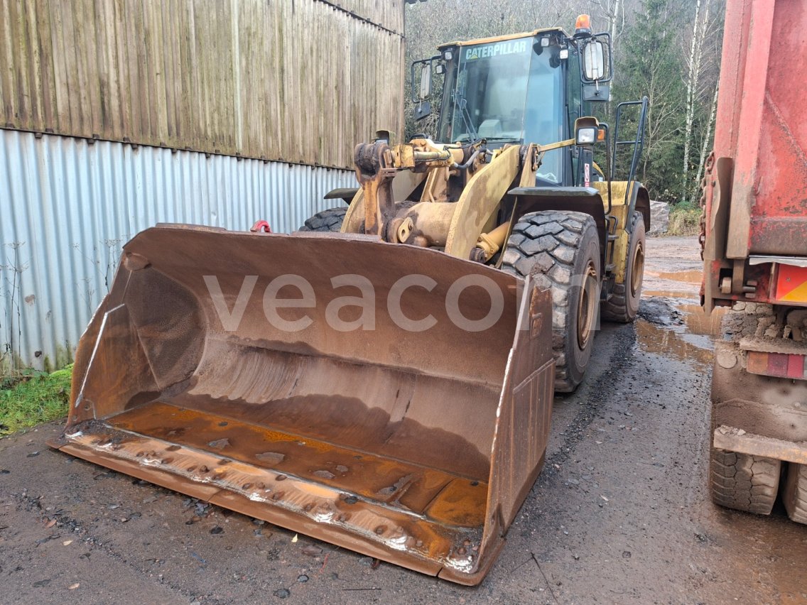 Online aukce: CATERPILLAR  962G 4X4