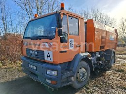 Online aukce: MAN  LE 15.220