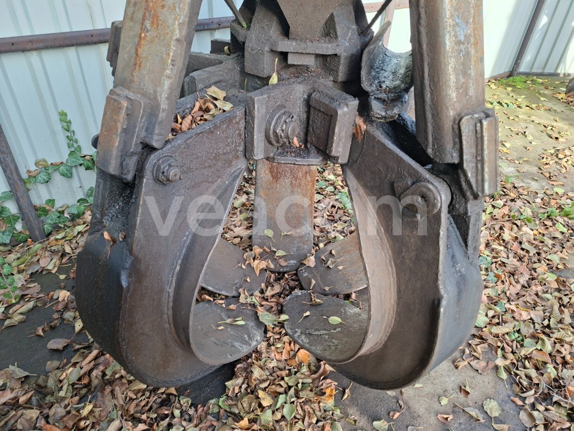 Online auction:   PĚTIPOLYPOVÝ DRAPÁK SILSCRAP PD 4