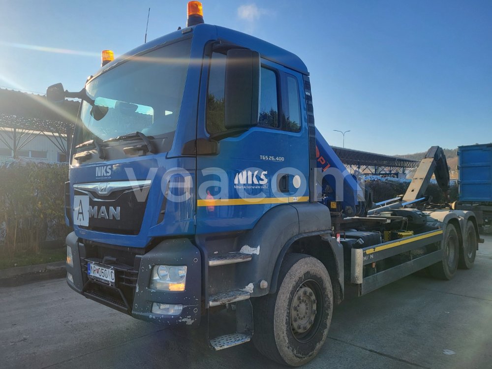 Online auction: MAN  TGS 26.400 6X4 + HR