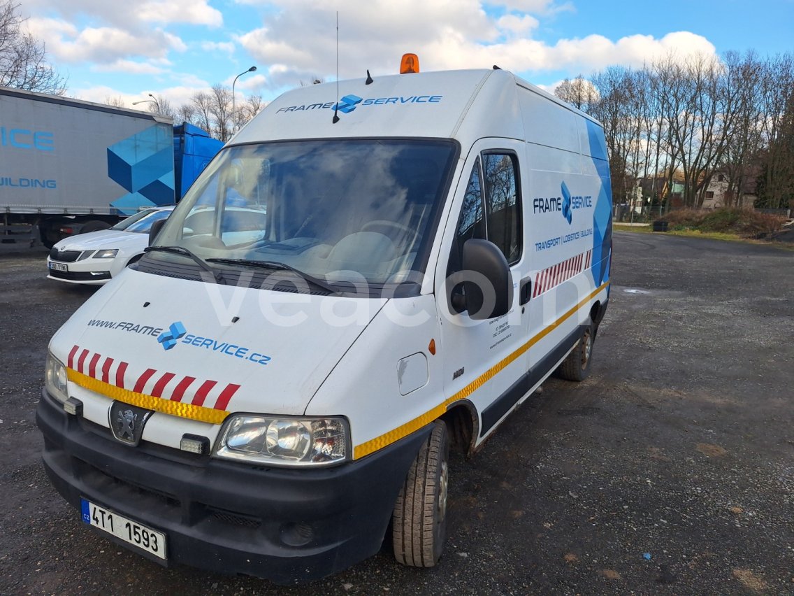 Online auction: PEUGEOT  BOXER
