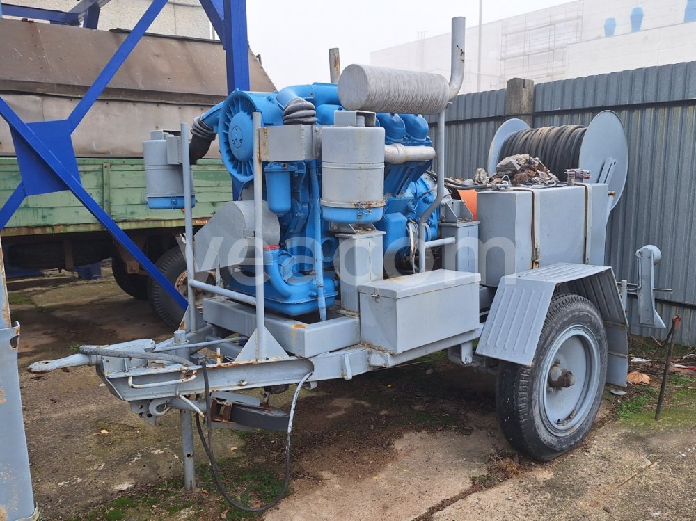 Online auction:  TLAKOVÝ ČISTIČ WOMA